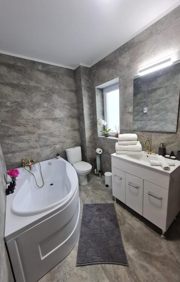 Holiday House Rasnov المظهر الخارجي الصورة